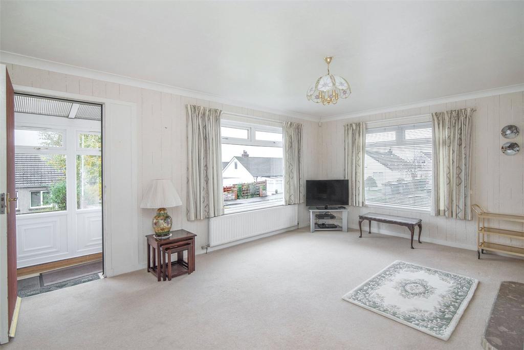 5 Mavisbank Gardens, Perth, PH1 2 bed bungalow £225,000
