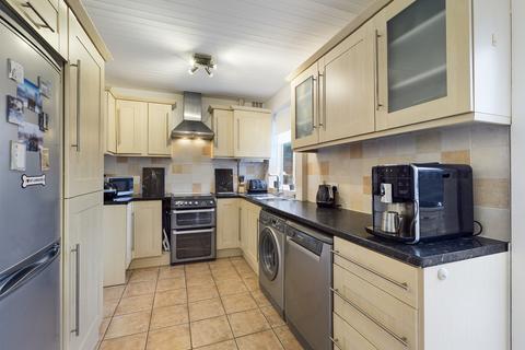10 Broadway Close, South Croydon, CR2 9EP