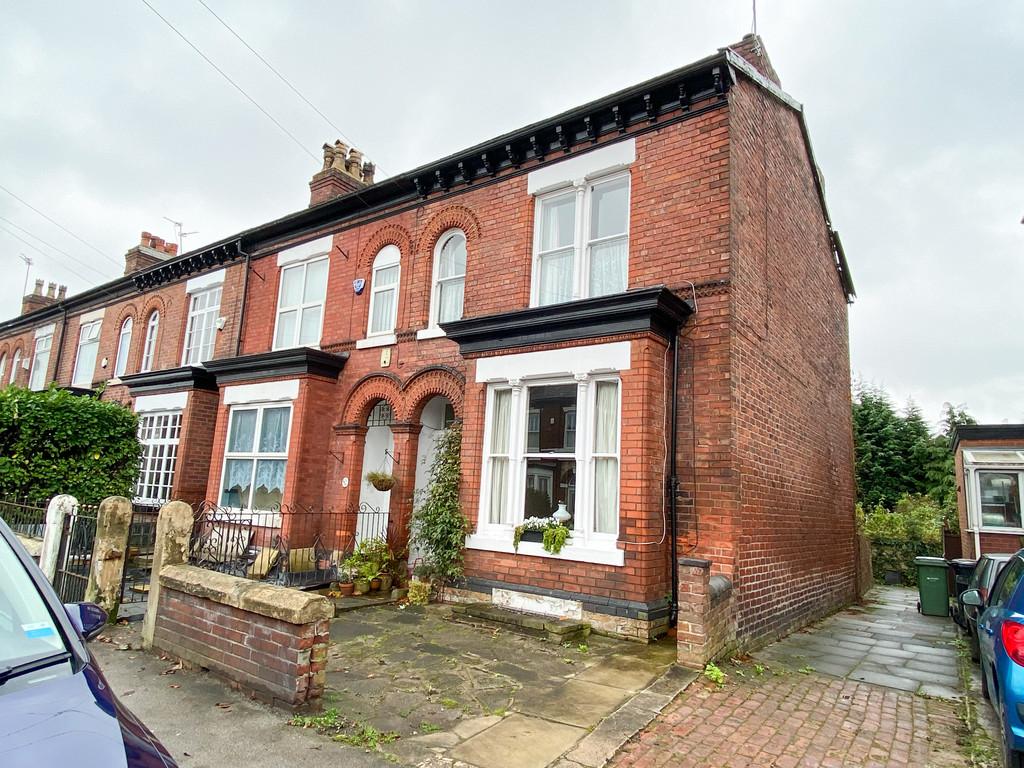 Didsbury Road, Stockport 3 bed end of terrace house £270,000