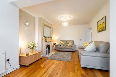 14 Broadacres, Cardiff, CF11 8DD
