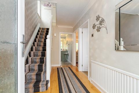 14 Broadacres, Cardiff, CF11 8DD
