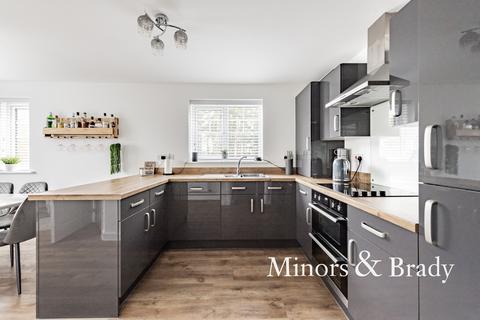 2 Bray Drive, Wymondham, NR18 0GQ