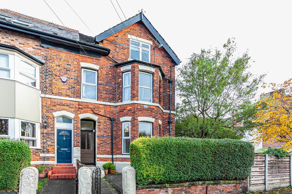 Wendover Road, Urmston, Manchester, M41 Studio £565 pcm (£130 pw)