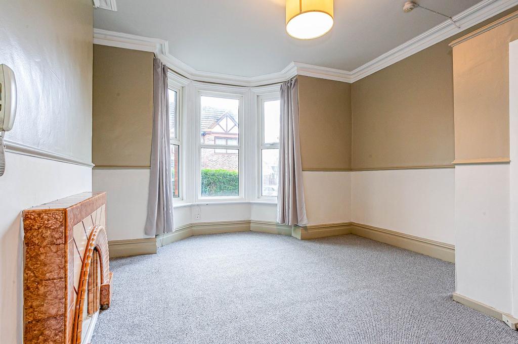 Wendover Road, Urmston, Manchester, M41 Studio £565 pcm (£130 pw)