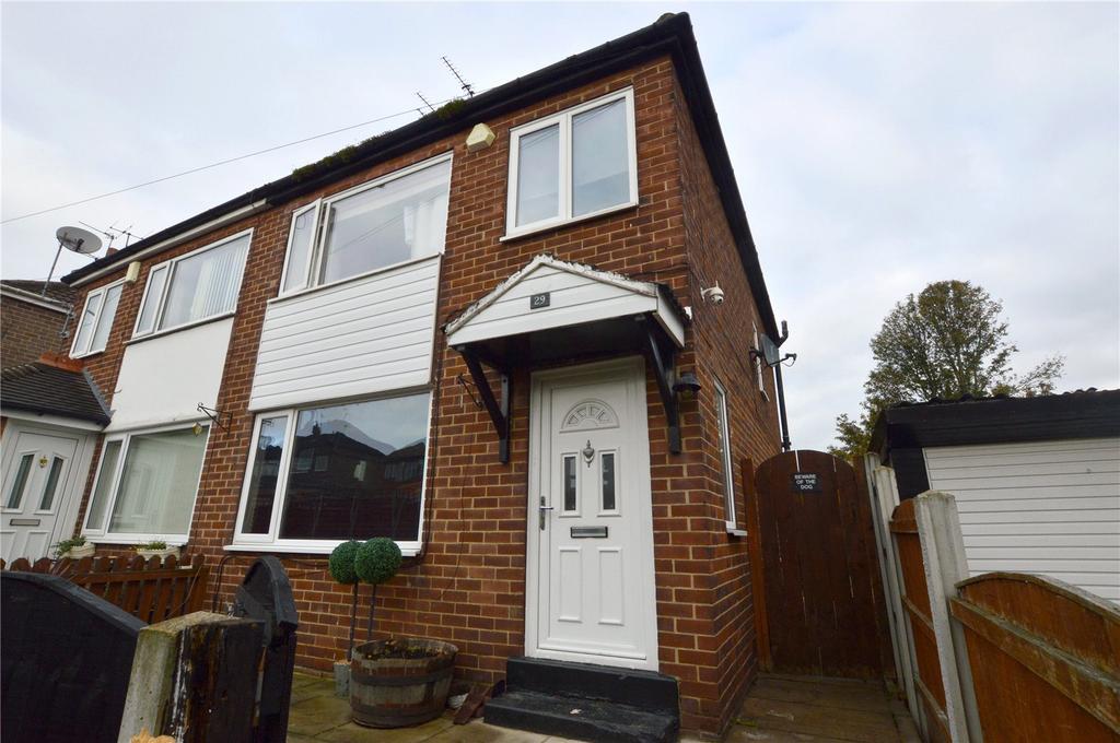 Eshald Lane, Woodlesford, Leeds 3 bed semidetached house £210,000