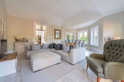 Sunhaven Manor Ranmore Common, Dorking, RH5 6SX
