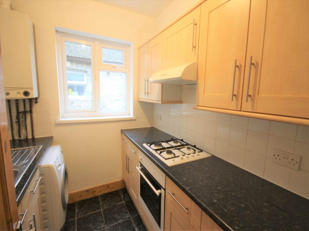 Forest Road, Walthamstow, London 2 bed flat £1,300 pcm (£300 pw)