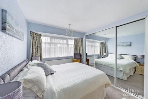 2 Normandy Avenue, Watchet, TA23 0TU