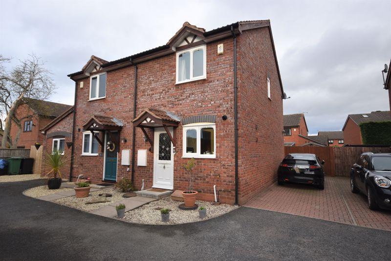Iverley Court, Tenbury Wells 2 bed semidetached house £195,000