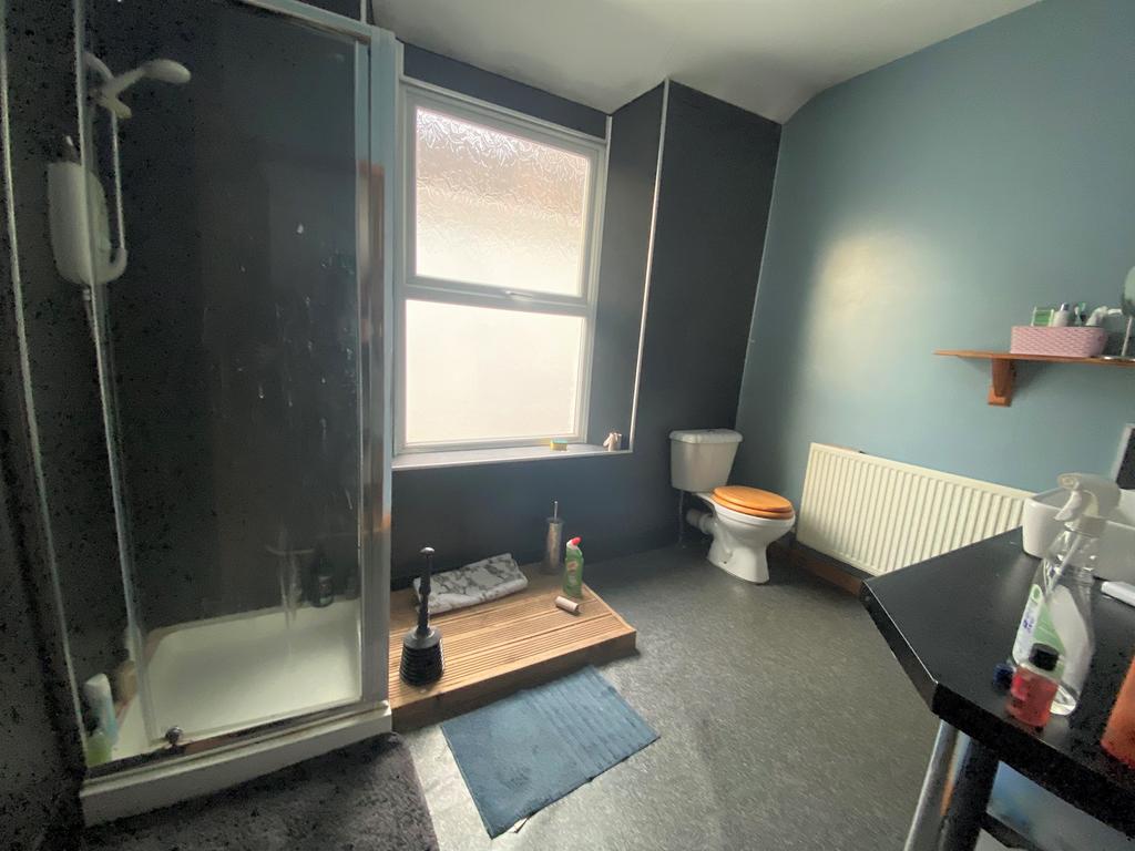 Bathroom1