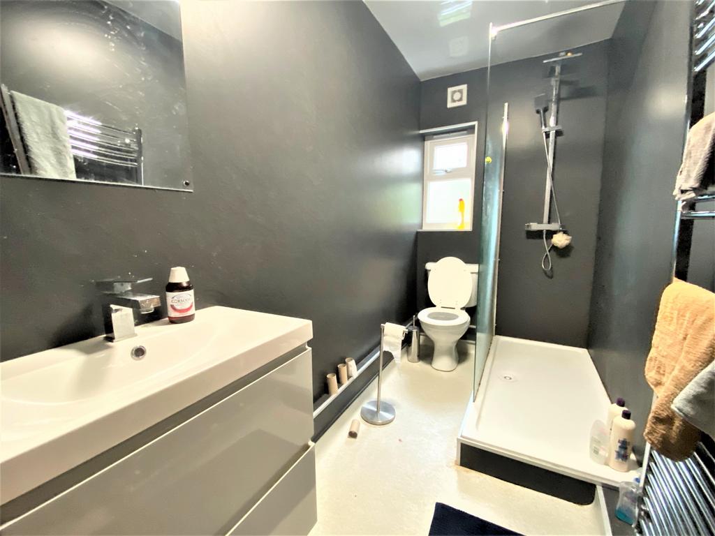GF Bathroom