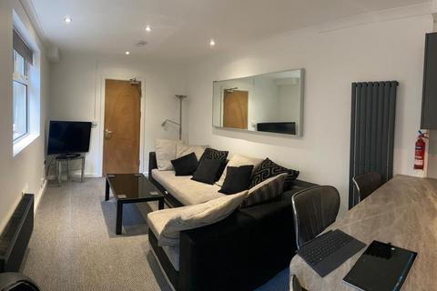 5 bedroom house to rent, Rhondda Street, Mount Pleasant, Swansea