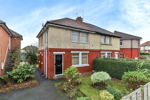 3 Griffe Head Road, Wyke, Bradford, BD12 8QP