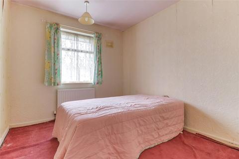 3 Griffe Head Road, Wyke, Bradford, BD12 8QP