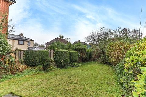 3 Griffe Head Road, Wyke, Bradford, BD12 8QP