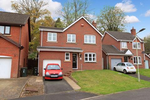 4 bedroom detached house to rent, 10 Church Meadow, Shifnal. TF11 9AD