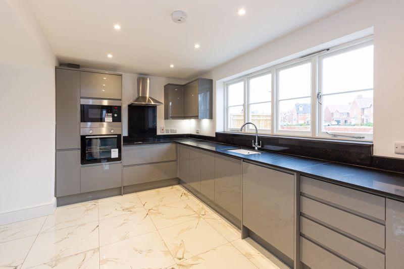 Littleworth Road, Benson 3 bed detached house £650,000