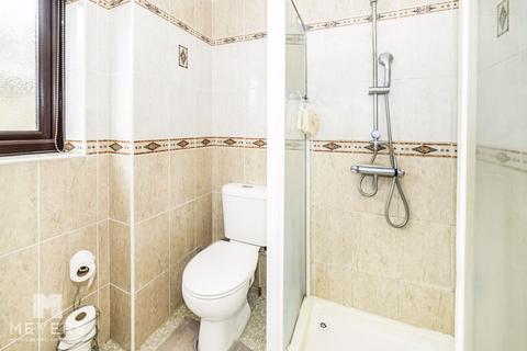 6 Crusader Road, Bournemouth, BH11 9TZ