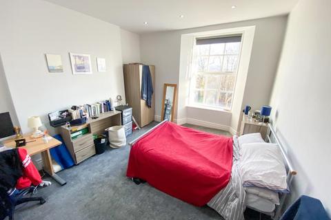 4 bedroom flat to rent, 3a Westbourne Road, Broomhill