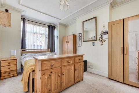4 bedroom terraced house for sale - Beverley Road, New Malden