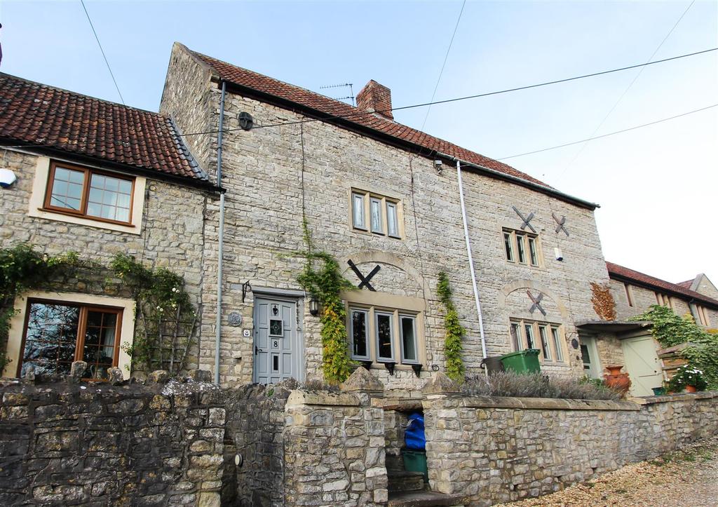 Dapps Hill, Keynsham, Bristol 2 bed terraced house £450,000
