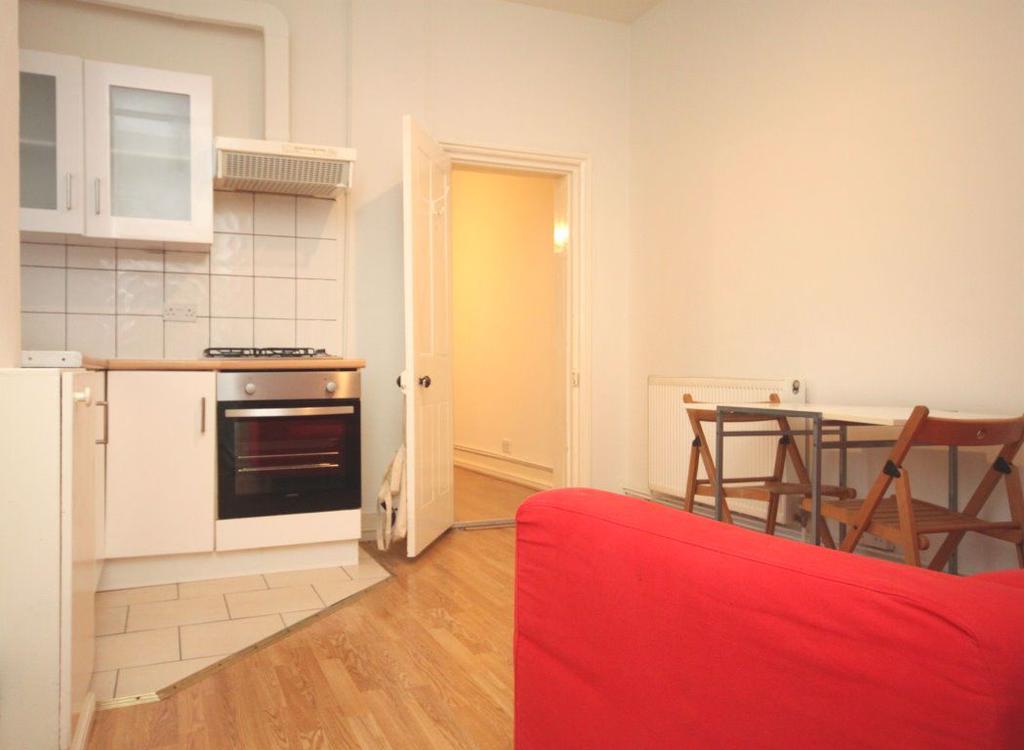 Garden Flat To Let On Dollis Park N3 1 Bed Flat 1 200 Pcm 277 Pw 