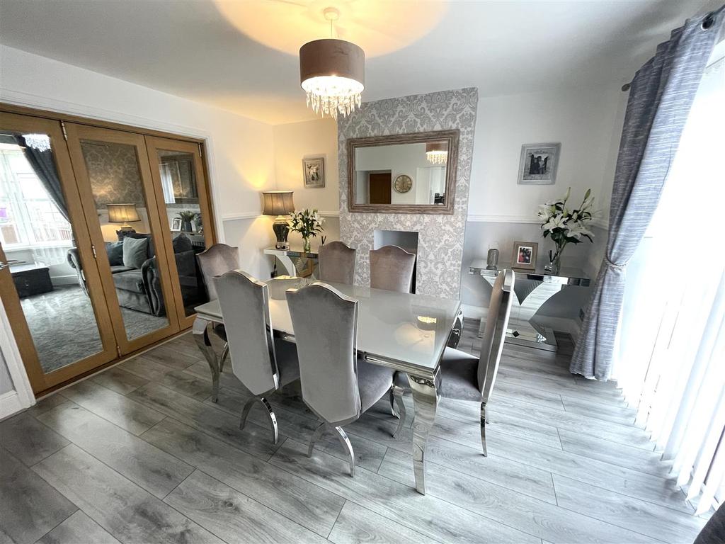 Ashover Avenue, Liverpool 3 bed townhouse £149,950