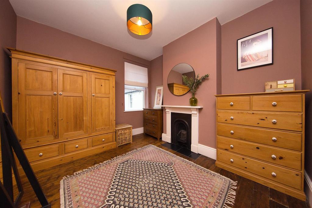 5 Boverton St 0136.jpg