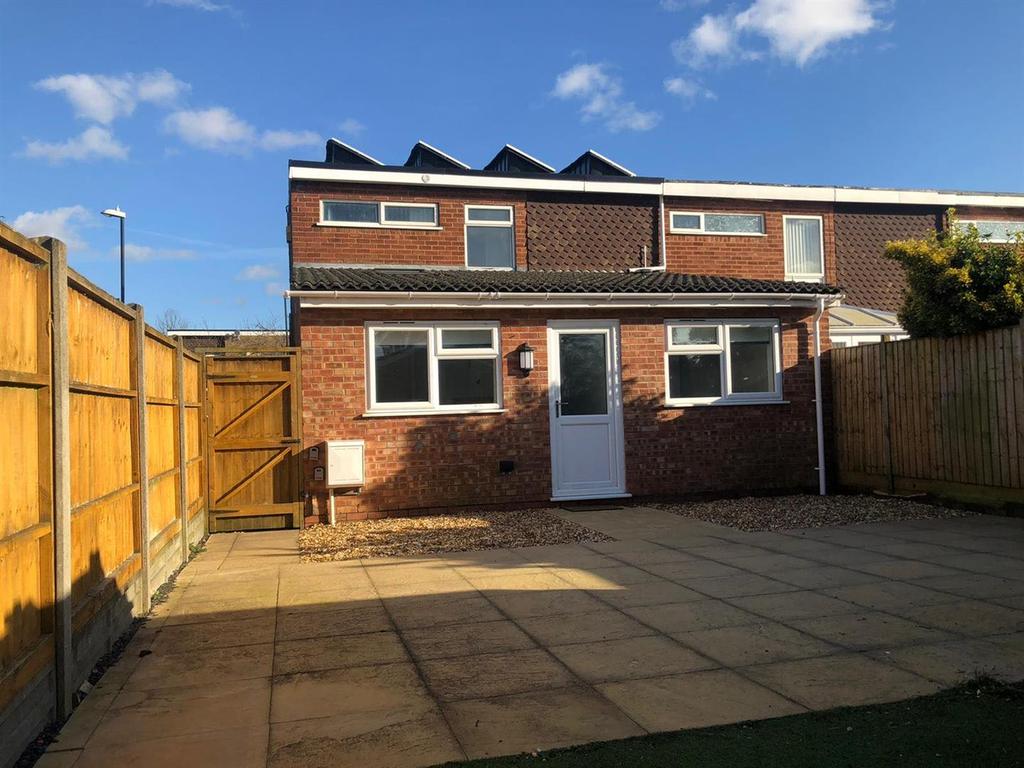 Barrow Close, Coventry 1 bed in a house share £450 pcm (£104 pw)