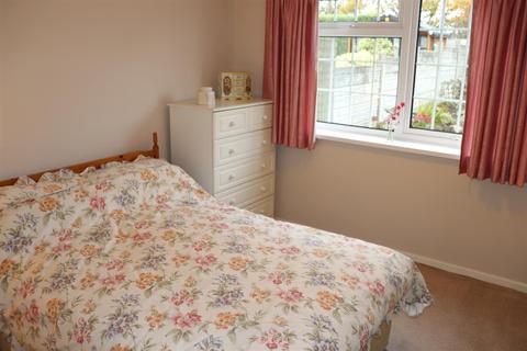 72 Sycamore, Wilnecote, Tamworth, B77 5HE