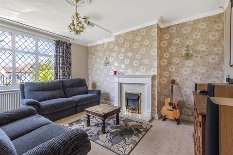 6 Glenwood Road, Epsom, KT17 2LZ