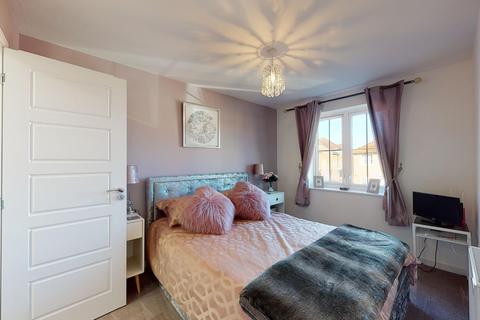 34 Central Boulevard, Aylesham, Canterbury, CT3 3FF