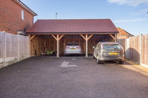 34 Central Boulevard, Aylesham, Canterbury, CT3 3FF
