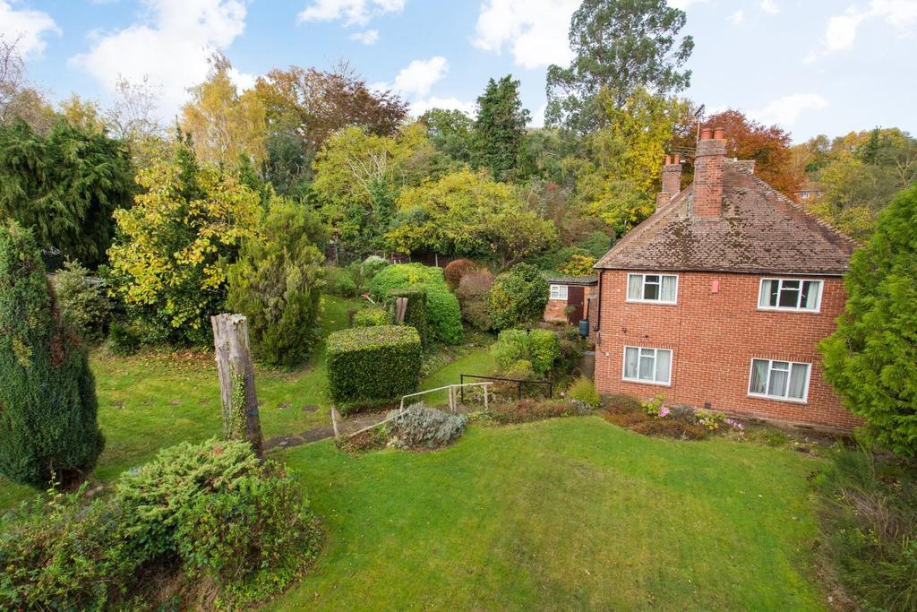 St. Stephens Hill, Canterbury 3 bed semidetached house £450,000
