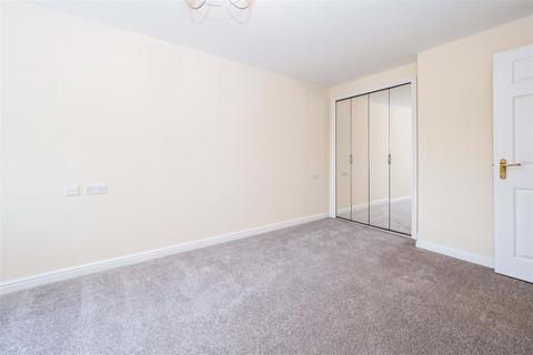 1 bedroom apartment for sale, Junction Road, Warley, Brentwood