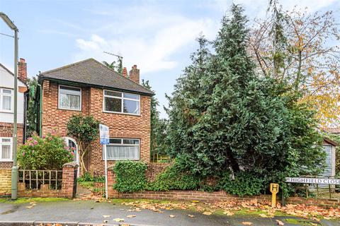 7 Highfield Close, Long Ditton, Surbiton, KT6 5JG