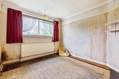 7 Highfield Close, Long Ditton, Surbiton, KT6 5JG