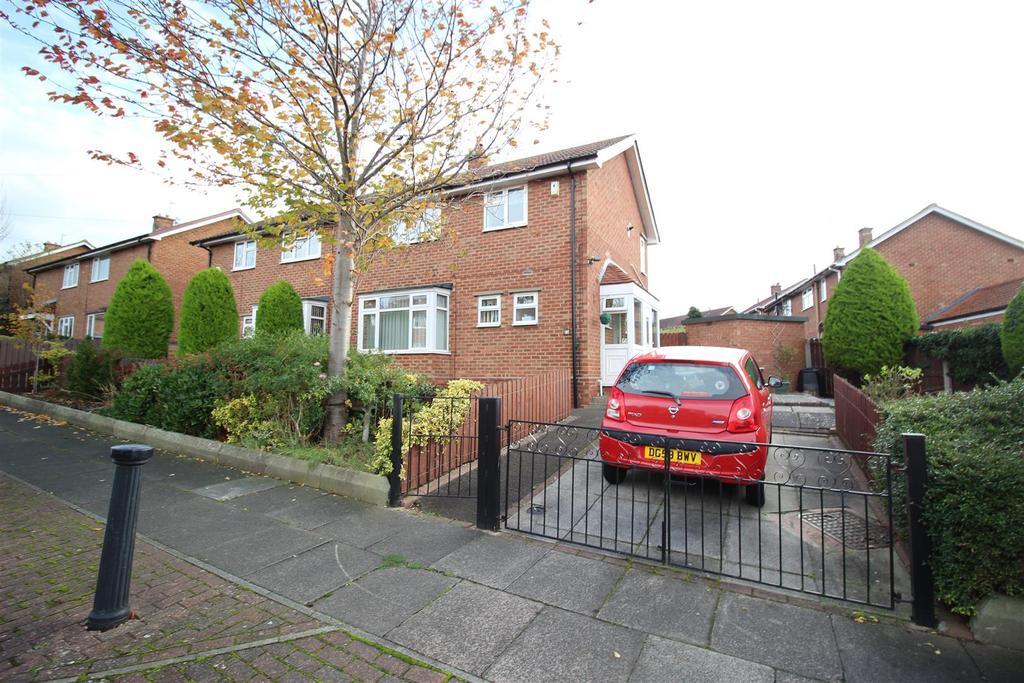 Ribble Drive, Darlington 3 bed semidetached house £110,000