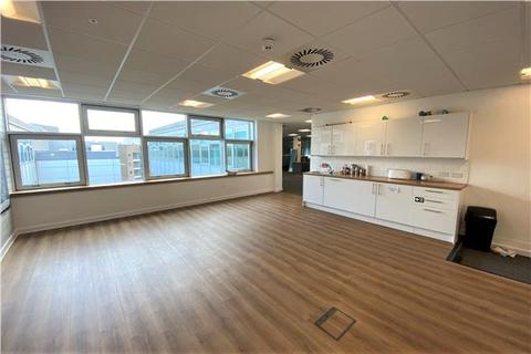 Office to rent - Greenwood House, 91-99 New London Road, Chelmsford, East Of England, CM2