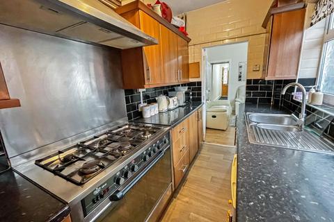 14 Blythe Road, Coventry, CV1 5AW