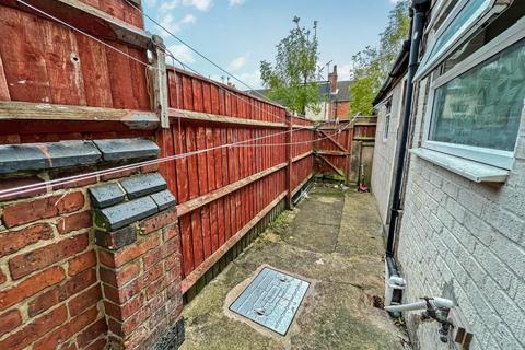 14 Blythe Road, Coventry, CV1 5AW
