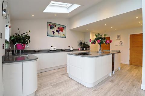 54 Preston Drive, Bexleyheath, DA7 4UQ