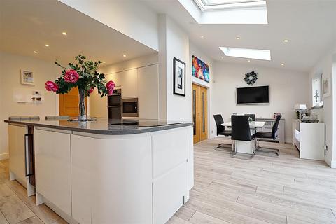 54 Preston Drive, Bexleyheath, DA7 4UQ