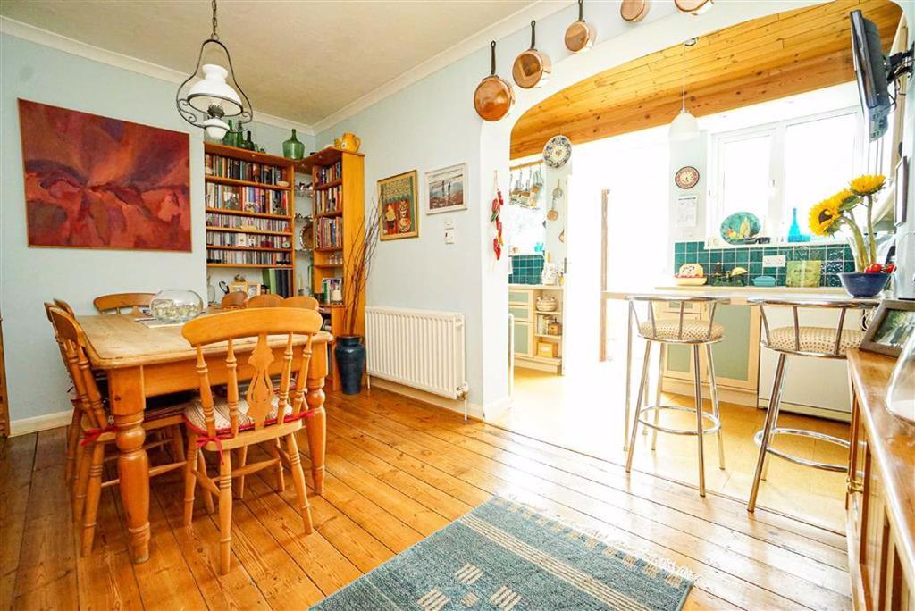 Boyne Road, Hastings, East Sussex 3 bed semidetached house £325,000