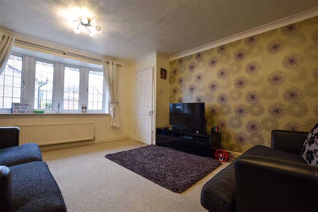 Medway Drive, Wellingborough 3 bed detached house £265,000