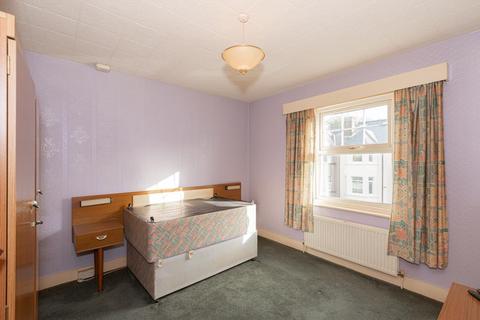 47 Miles Road, Epsom, KT19 9AA
