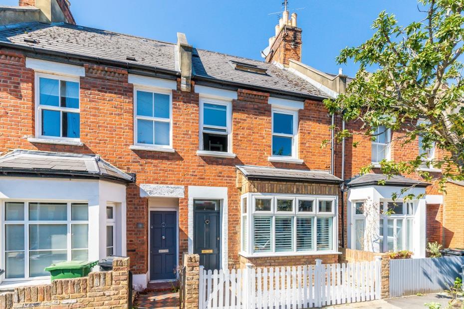 Lefroy Road, London, W12 4 bed terraced house £949,950