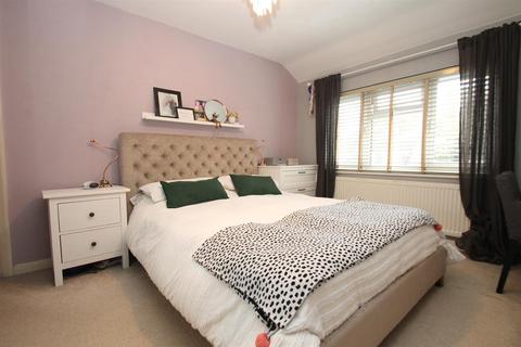 37 Cedar Close, Ditton, Aylesford, ME20 6EN