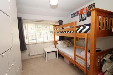37 Cedar Close, Ditton, Aylesford, ME20 6EN