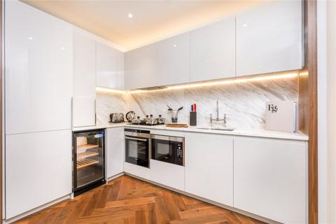 1 bedroom apartment to rent, Ambassador Building, Embassy Gardens, London, SW11